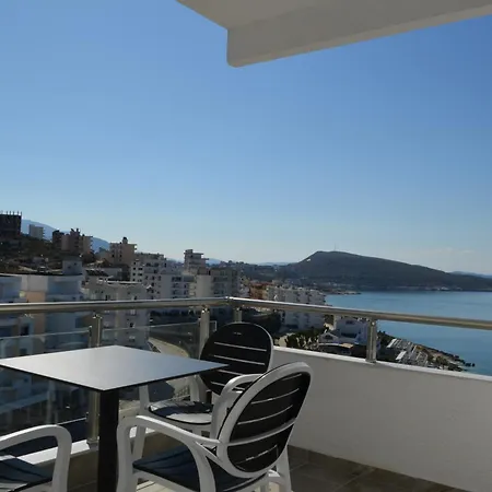 With Sea View 282 Apartament